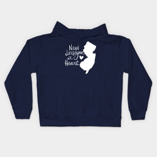 New Jerseyan At Heart: New Jersey State Pride Calligraphy State Silhouette Kids Hoodie